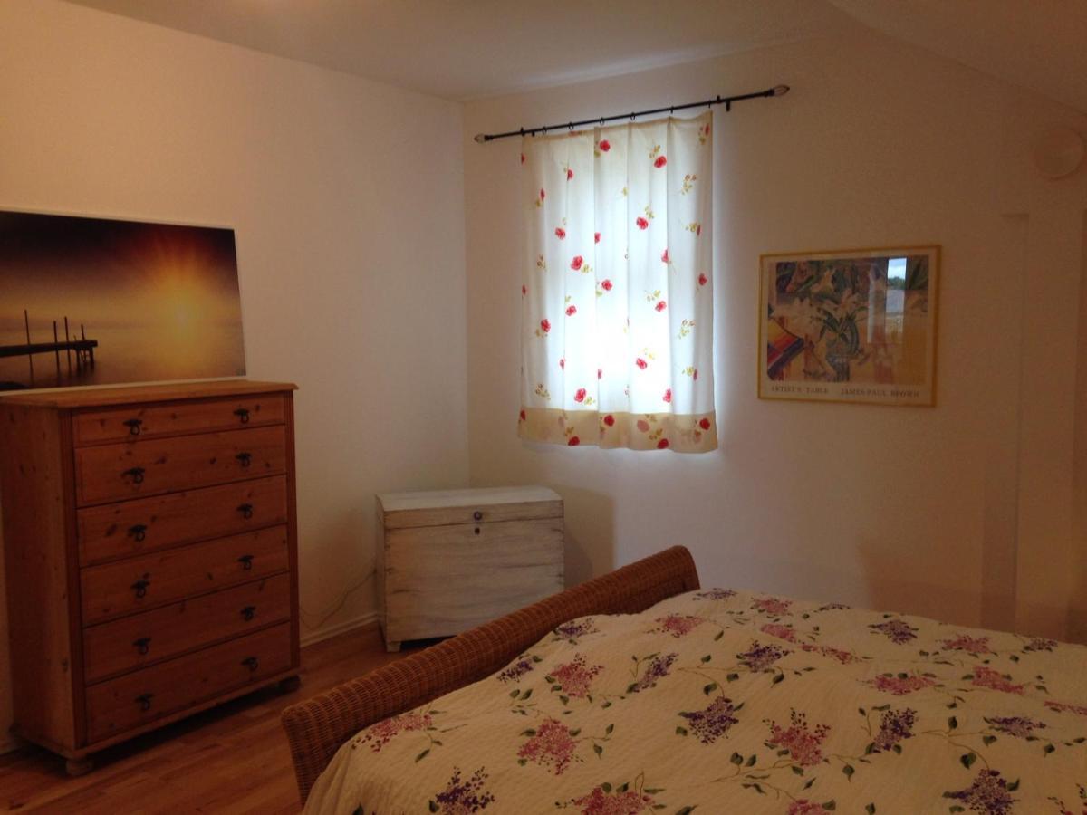 Gemuetliche, Grosszuegige Ferienwohnung Salzhausen Buitenkant foto
